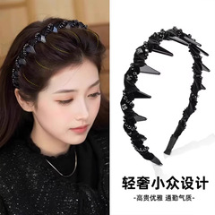 巴黎王妃发箍女2025新款轻奢压发头箍气质小香风串珠缠绕发捆头饰
