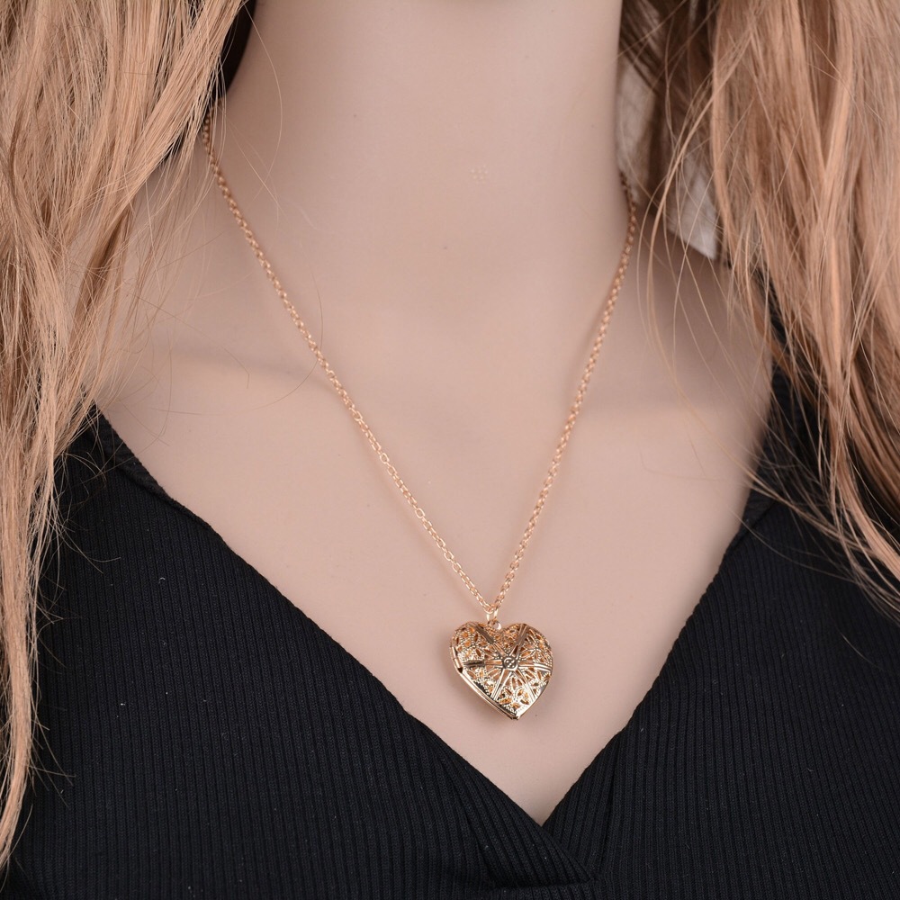 Plating Design Simple Style Heart Shape Alloy Plating Women's Pendant Necklace