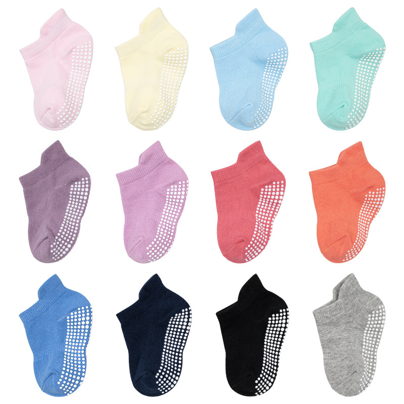 Calcetines personalizados para niños pequeños para bebés otoño e invierno deshuesados, niños y niñas, calcetines de piso de dispensación antideslizantes para interiores para niños