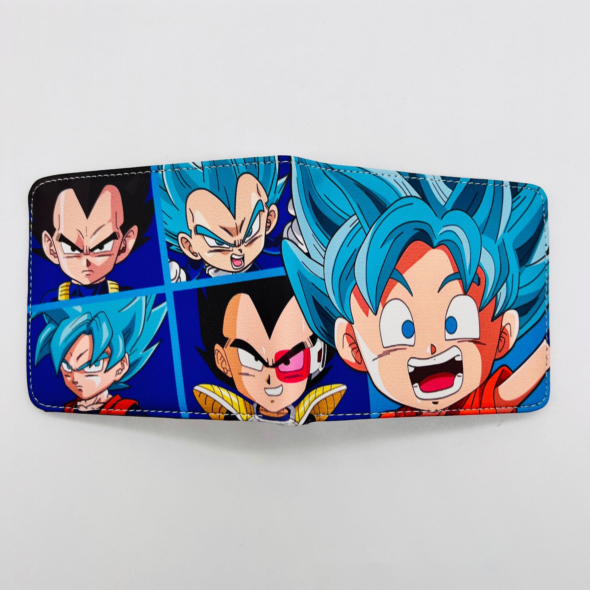 Anime Dragon Ball periférico dinero corto wukong Wu palabra estudiantes masculinos y femeninos corto monedero titular de la tarjeta en stock
