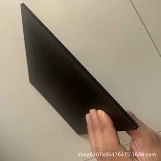 pp中空板加厚瓦楞板托盘货物分层分隔板塑胶中空板箱包内衬受力