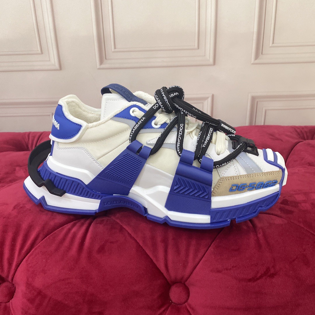 2023 High Ding European Station, punta redonda, suela gruesa, cordones, zapatos deportivos y casuales a juego para mujer, versión coreana de los zapatos de papá de todo fósforo, DG de moda