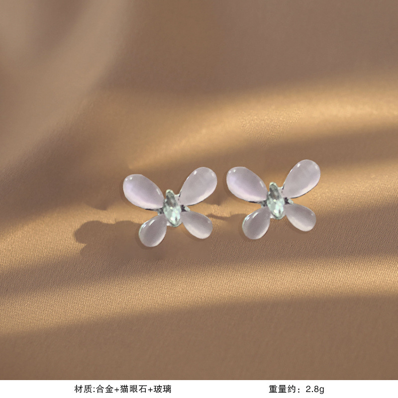 S925銀真珠の花のピアスの女性の贅沢な高級感があります。|undefined