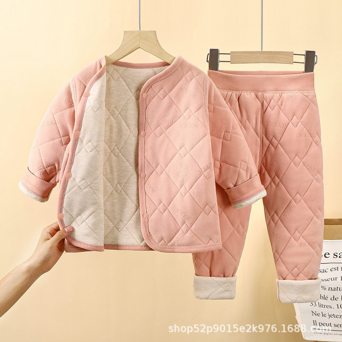 Uniformes escolares infantiles artefactos de otoño y invierno nuevos tres capas de algodón de algodón para niños con camisa de algodón gruesa con chaqueta de algodón para niñas clase A