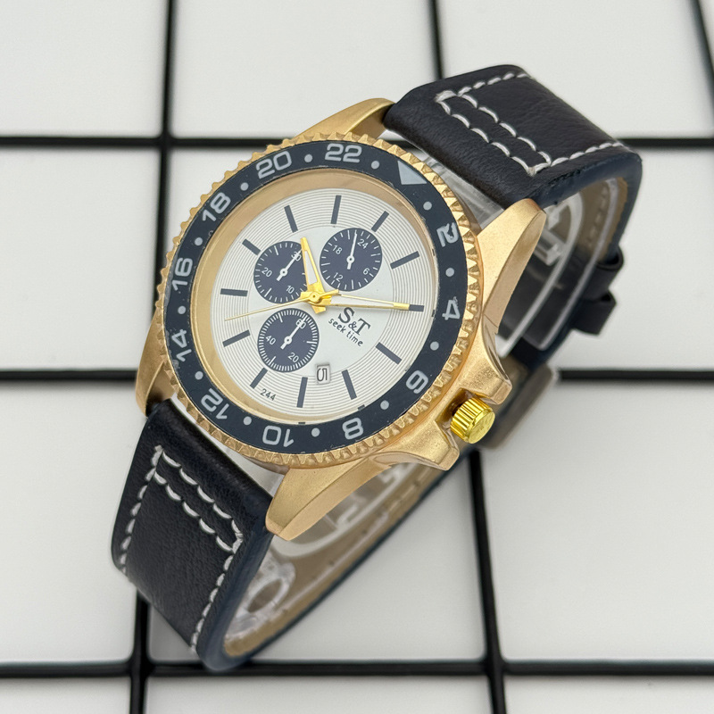 国境を越えた外国貿易新しいファッションビジネストレンドメンズ腕時計カレンダーカジュアル三眼学生クォーツ時計メンズ卸売