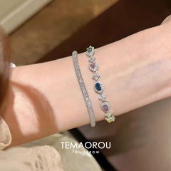 不規則なカラフルなダイヤモンドブレスレット、軽い高級感、ファッショナブルな気質ブレスレット、ニッチな個性、女性向けの多用途でハイエンドのブレスレット