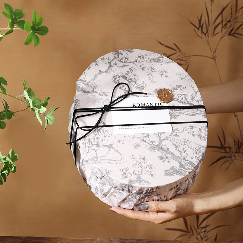 Caja de regalo de boda floreciente francesa retro nicho amiga caja de regalo de cumpleaños caja de regalo oval