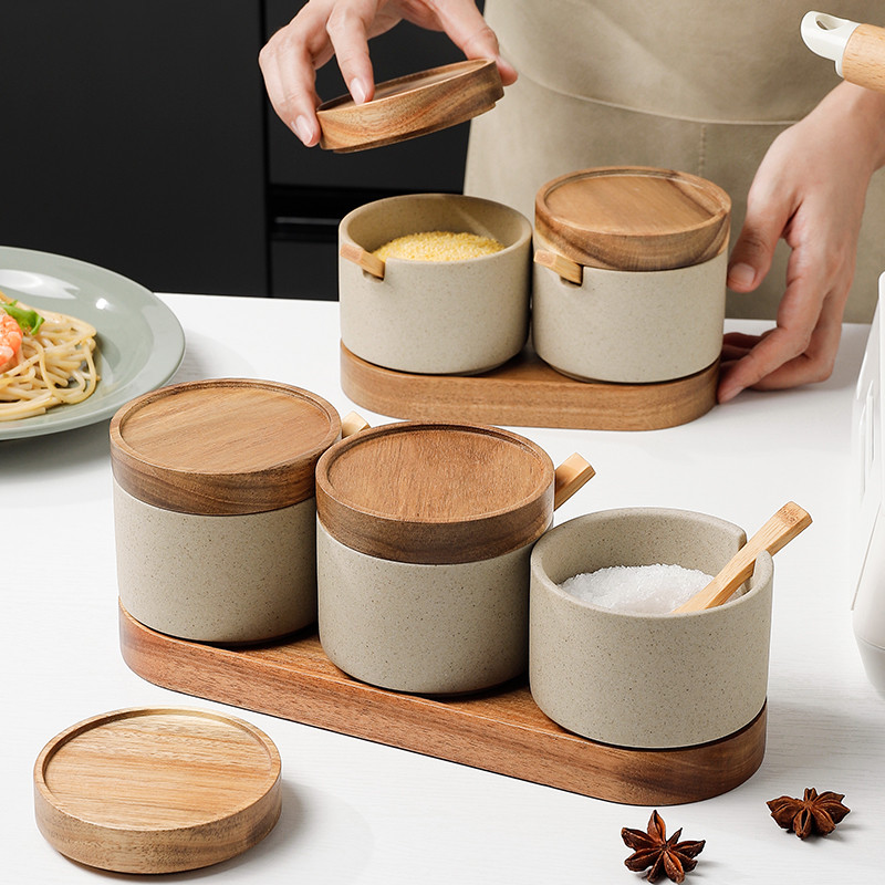 Taza de condimento de cerámica japonesa, cocina doméstica, alta calidad de condimento con tapa, caja de condimento roja de gran capacidad