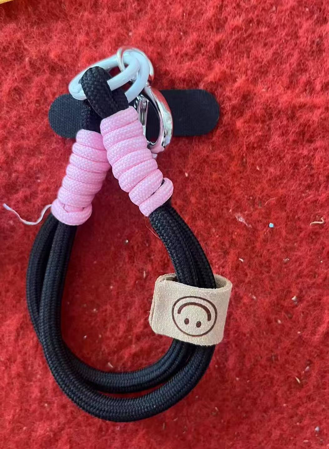 블랙+스페이서+웃는 얼굴+러브 버클