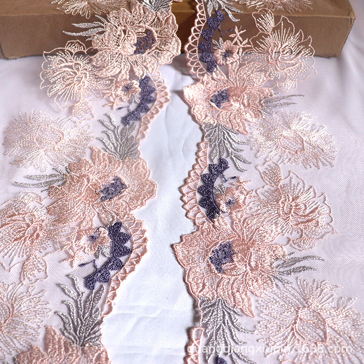 Fabricantes de sostén bordado tela de encaje bohemio cuatro estaciones ropa interior tela bordada