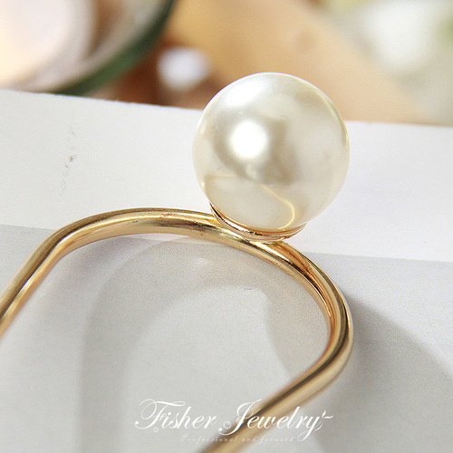 Hairpin for women, minimalist modern U-shaped bun, pearl hair pin, elegant metallic hair clip, retro hair accessory