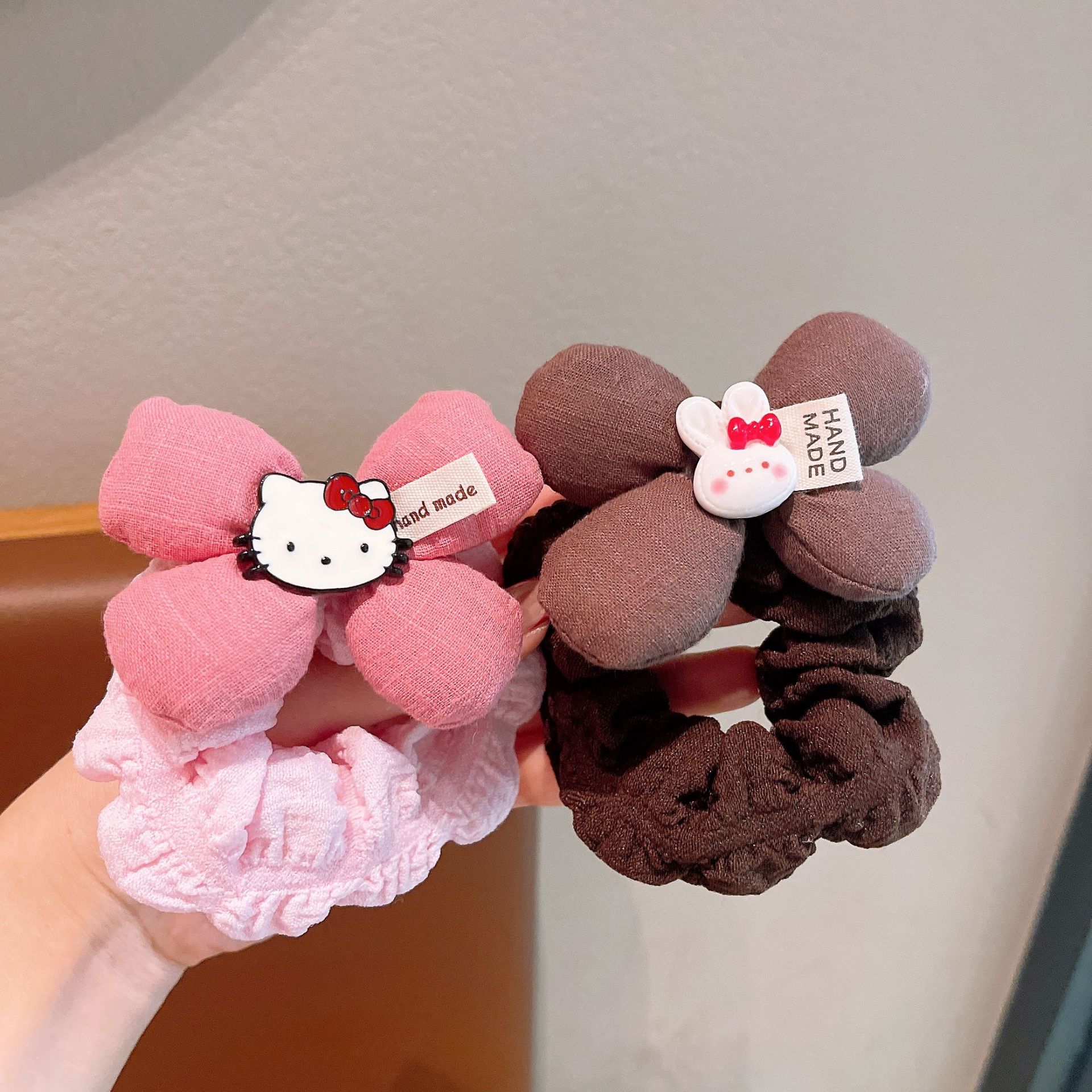 Otoño y invierno color café clips para niños lindos osos bebés clips para el cabello arco flores para el cabello niñas adornamientos para el cabello