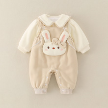 婴幼儿秋冬背带裤套装2025新款a类卡通可爱女宝宝外穿两件套套装