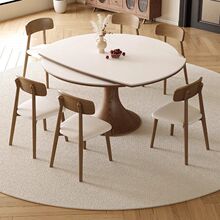 �͹��й��L��ľ����s���A�����Ұ�����͹ſ��ۯBС���̓��ÈA��