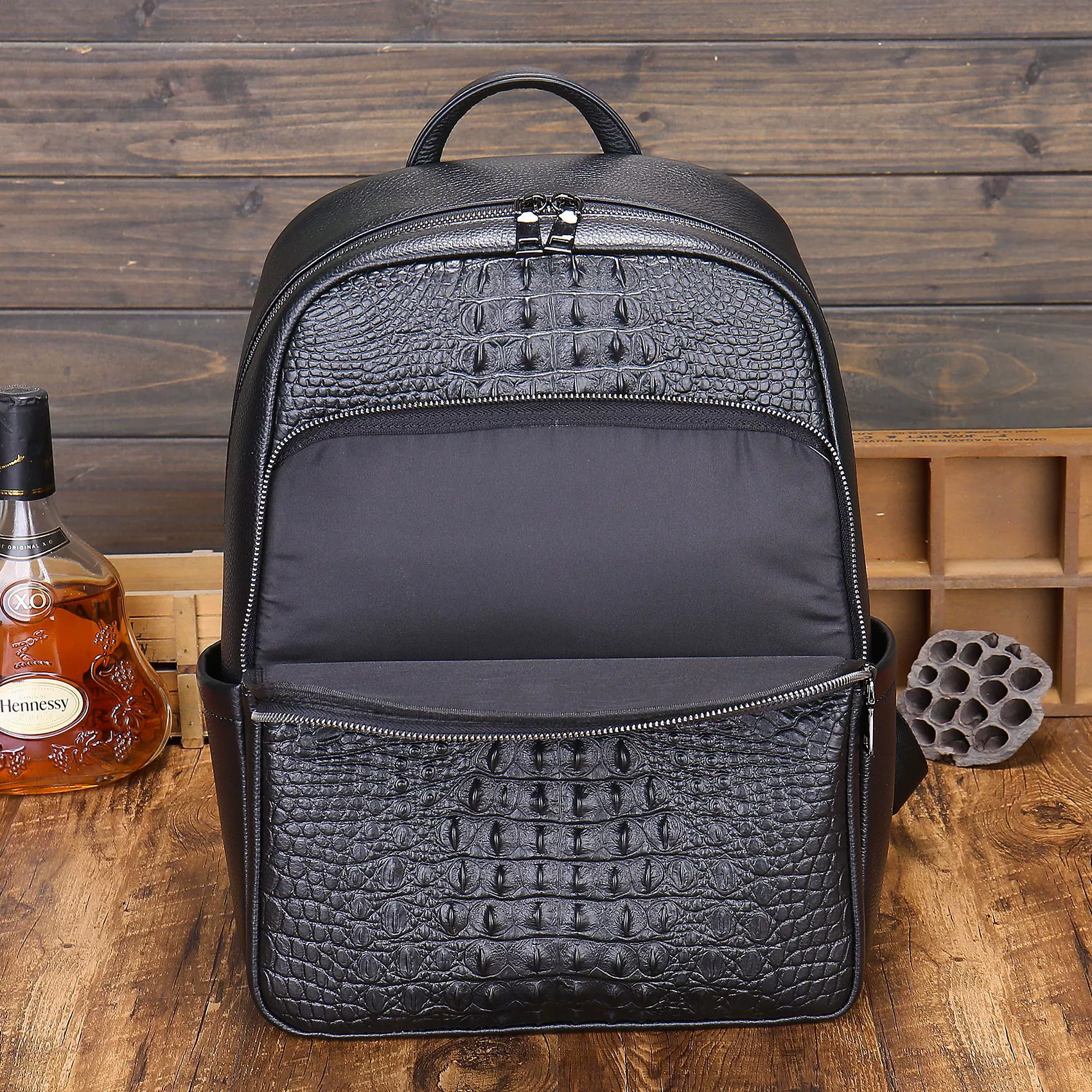 (Cross-border trading), leather backpack, laptop, crocodile print, genuine leather, cowhide