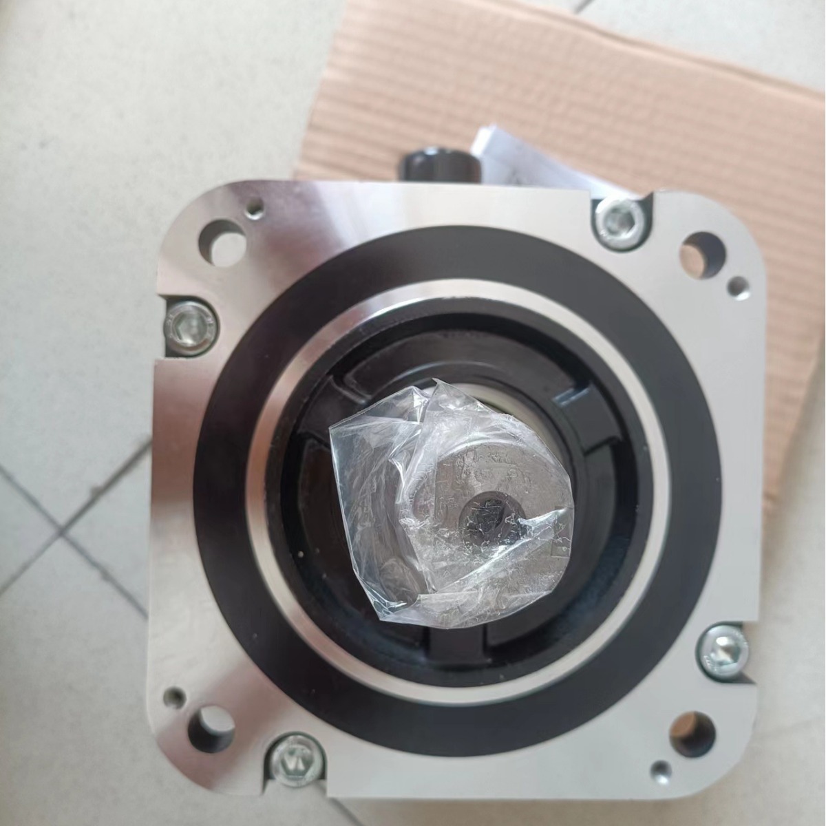 日本安川YASKAWA伺服电机SGM7G-30AFC61