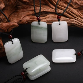 天然水晶项饰;吊坠;天然水晶半成品饰品