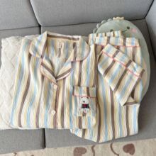 �¿ͨС�ܴ�a˯��Ů�����L���Lѝ��ɫ�l�y���ɼҾӷ��ɐ����b