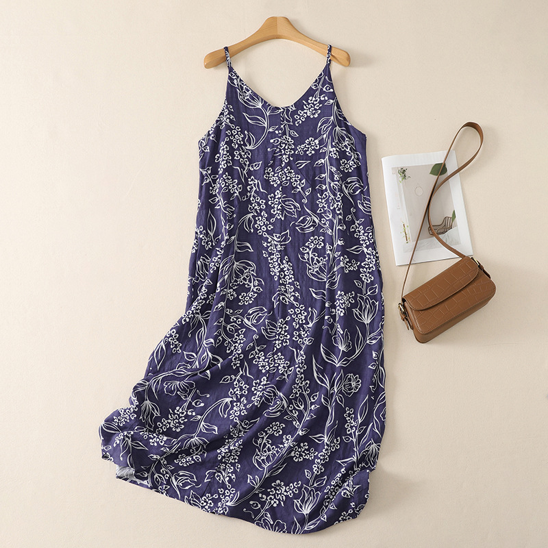 热销现货实拍夏季新款印花吊带宽松长款设计感显瘦气质连衣裙