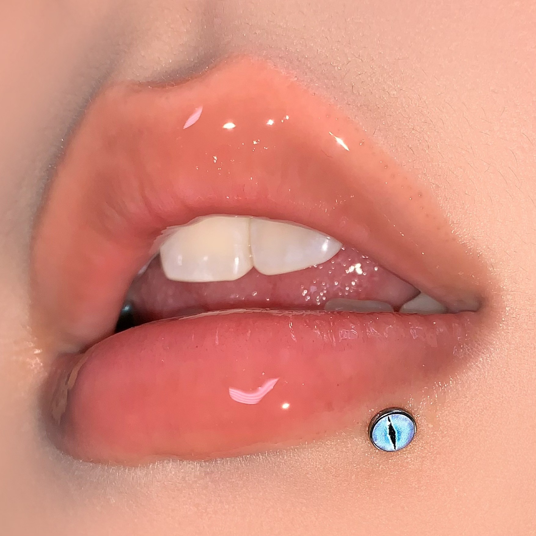 Pointed labret stud close-up product detail
