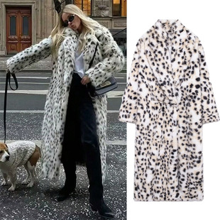 �羳���uͨ�W��Ů�bˮ���q�Ӻ�ů�������L��h��Ƥ������