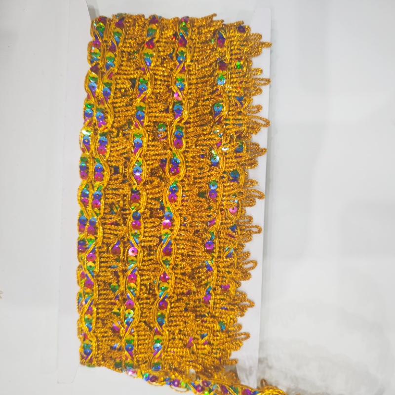 Pico de montaña Festival de mediados de otoño Pagoda plegable Pagoda de encaje superior de seda dorada colorida Triángulo Lentejuelas Estilo étnico Salón budista para mesa de encaje