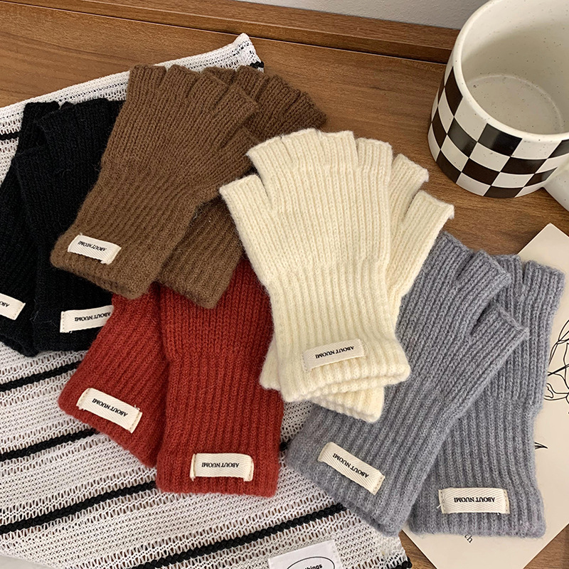 Guantes de medio dedo de invierno caliente nuevo estilo coreano de color sólido para estudiantes de escritura guantes de conducción guantes de lana de punto