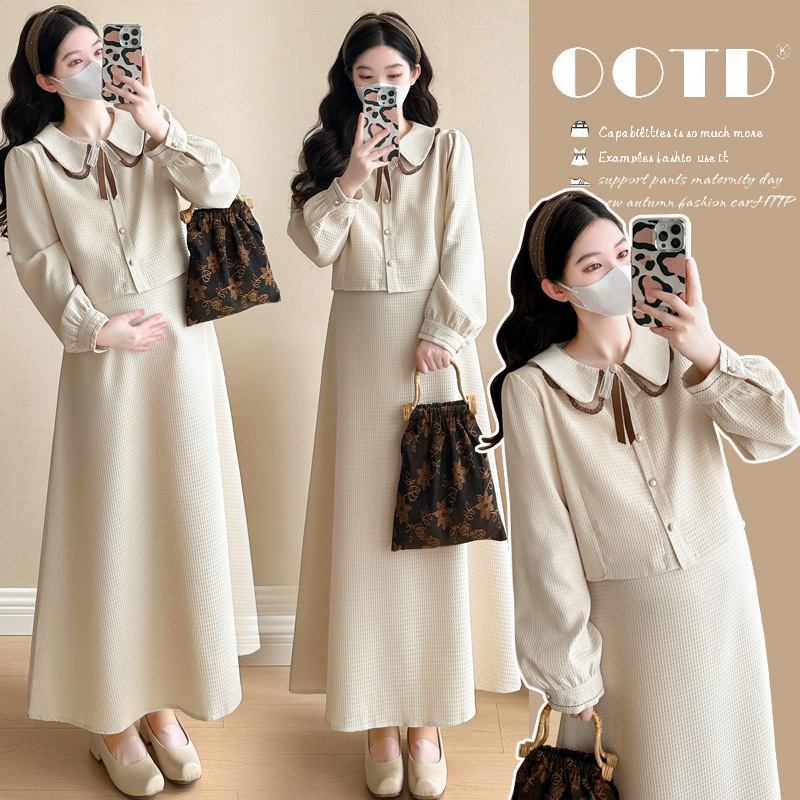 Small fragrant style with a whole suit of women's early spring clothes 2025 autumn and winter new fashionable western style maternity suit