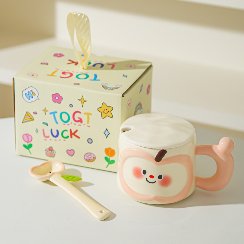Regalos de cumpleaños creativos lindos tazas de agua de manzana de alto valor facial taza de cerámica con cubierta cuchara práctica acompañante caja de regalo