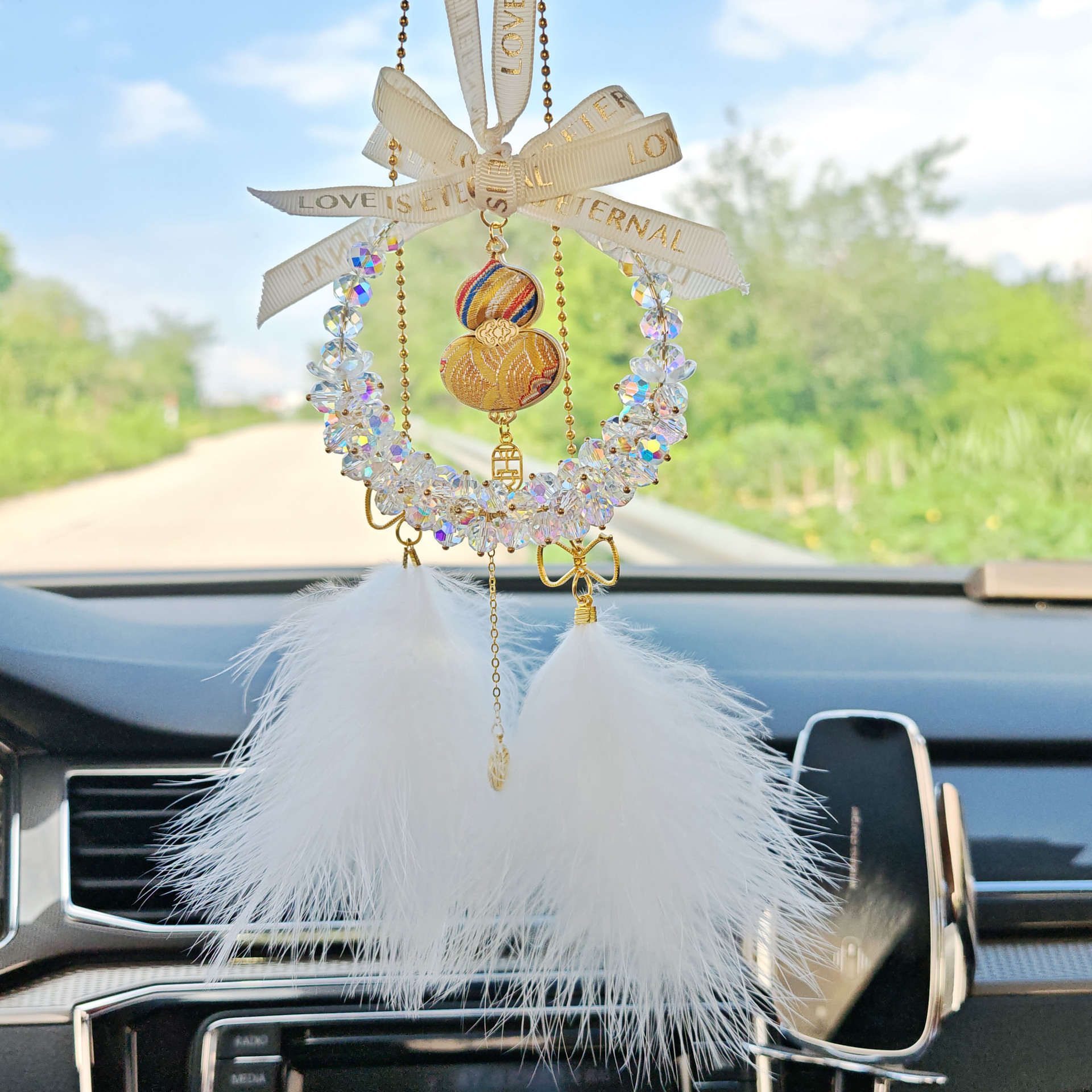 Crystal gourd car hanging rearview mirror decoration, women's safety pendant, car interior accessory
