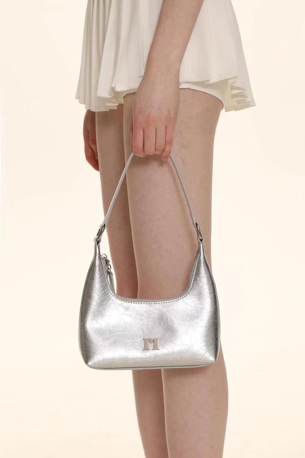 Handbags Niche Style New Leather Texture Armpit Bags High-end Shoulder Bags Girls’ First Choice Date Bag_voghion.com