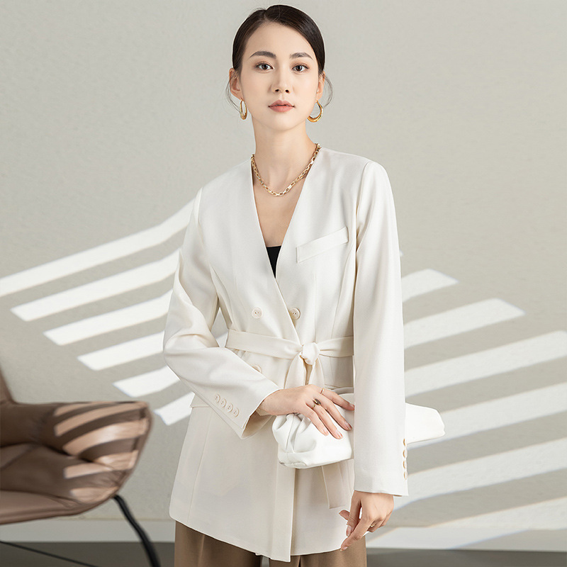 Áo blazer nam cổ chữ V thiết kế dây buộc, chất liệu vân, form slim — Màu Đen (không có cổ áo)