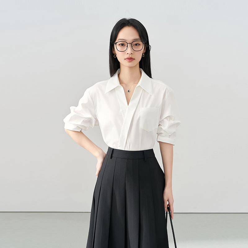 White V-Neck Shirt Women's Summer New Casual Loose French Niche Top Work Clothing Interview Professional Formal Shirt