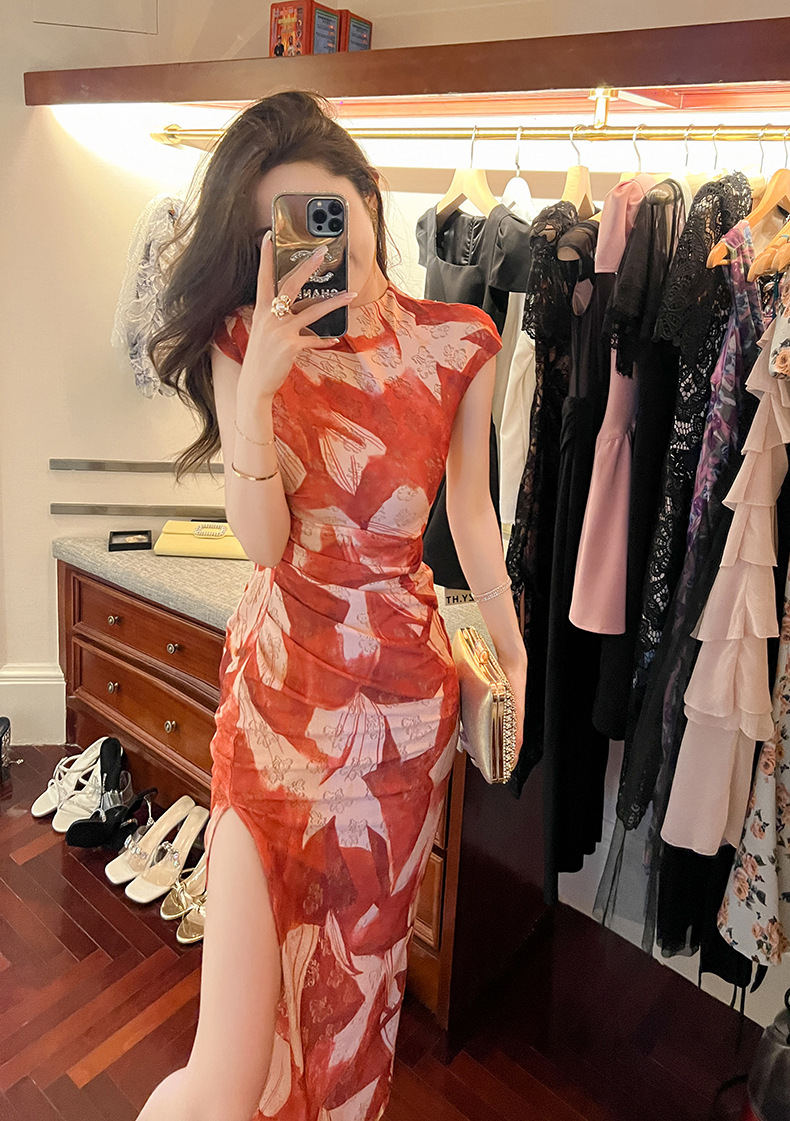 Đầm maxi nữ lưới in họa tiết retro xẻ tà dài — Đỏ cát Be chi tiết 3