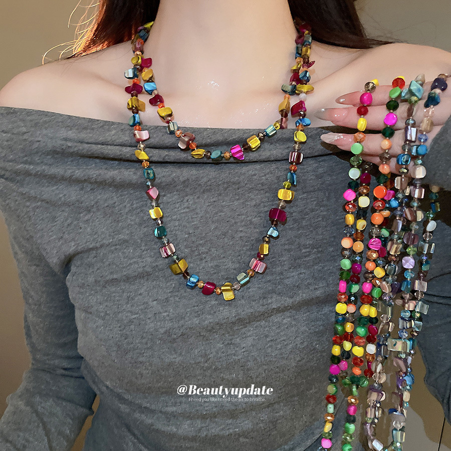 Collar con cuentas de concha de color irregular de verano Cadena de clavícula salvaje retro europea y americana