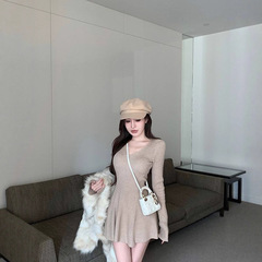 御姐风气质针织连衣裙女秋季长袖收腰显瘦v领裙子修身弹力a字短裙
