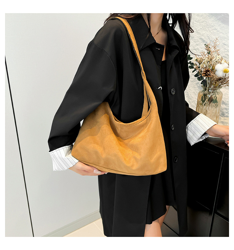 Retro casual commuting large-capacity bag for women, 2024 new autumn and winter suede tote bag, niche casual single-shoulder bag undefined