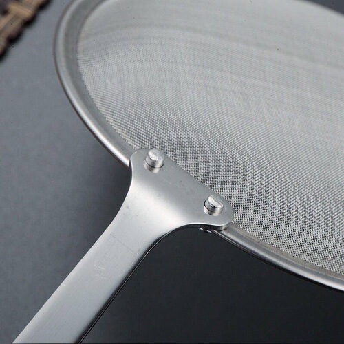 304 Stainless Steel Oil Skimmer Ultra Fine Filter Oil Strainer Oil Skimmer Hot Pot Mesh Strainer Oil Filtration Foam Spoon 