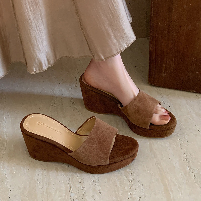 Sandal cao gót nữ hở mũi quai ngang đế xuồng platform — màu nâu, màu đen, màu mơ