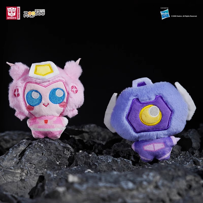 Lei Xi Culture トランスフォーマーぬいぐるみペンダントミニブラインドバッグ周辺フィギュアオーシャンウェーブオプティマスプライムペンダント|undefined