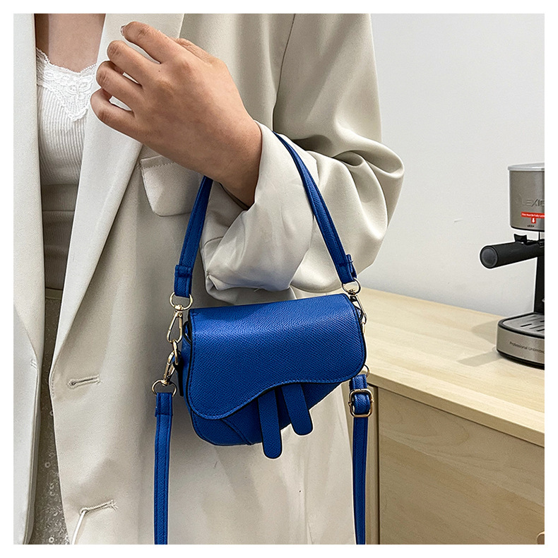 Kleines Nischendesign für Frauen 2024 neuer Sommer minimalistischer Crossbody, einzelne Schulter, Unterarmtasche, modische Textur_voghion.com