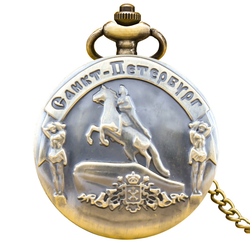 Venta al por mayor Nuevo bronce retro nostálgico tres carruajes de tres cabezas Carro de dos cabezas caballo gran reloj de bolsillo al por mayor