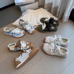 本革バージョン〜春夏の新スタイル、小柄な人向けのインナー高さを高める本革通気性のある女性用トレーニングシューズ、トレンディで多用途のソフトカジュアルシューズ