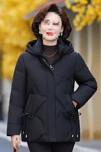 短款老太太棉服女妈妈装冬季新款加厚中老年宽松大码连帽外套