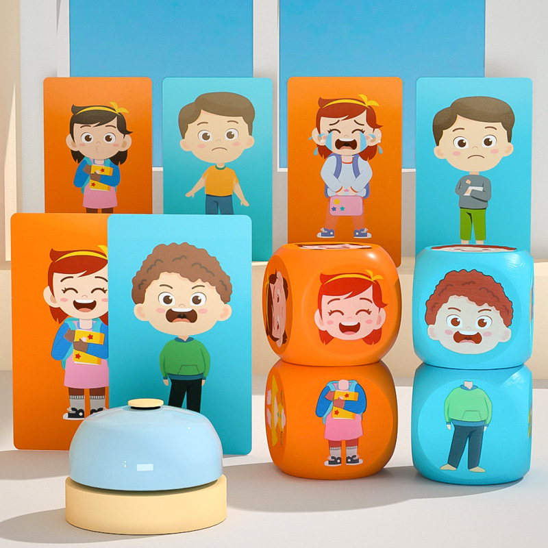 Entrenamiento de pensamiento de madera Cubo de cambio de cara Ejercicio Reacción DE LOS NIÑOS Juego de mesa de batalla entre padres e hijos Juguetes educativos al por mayor