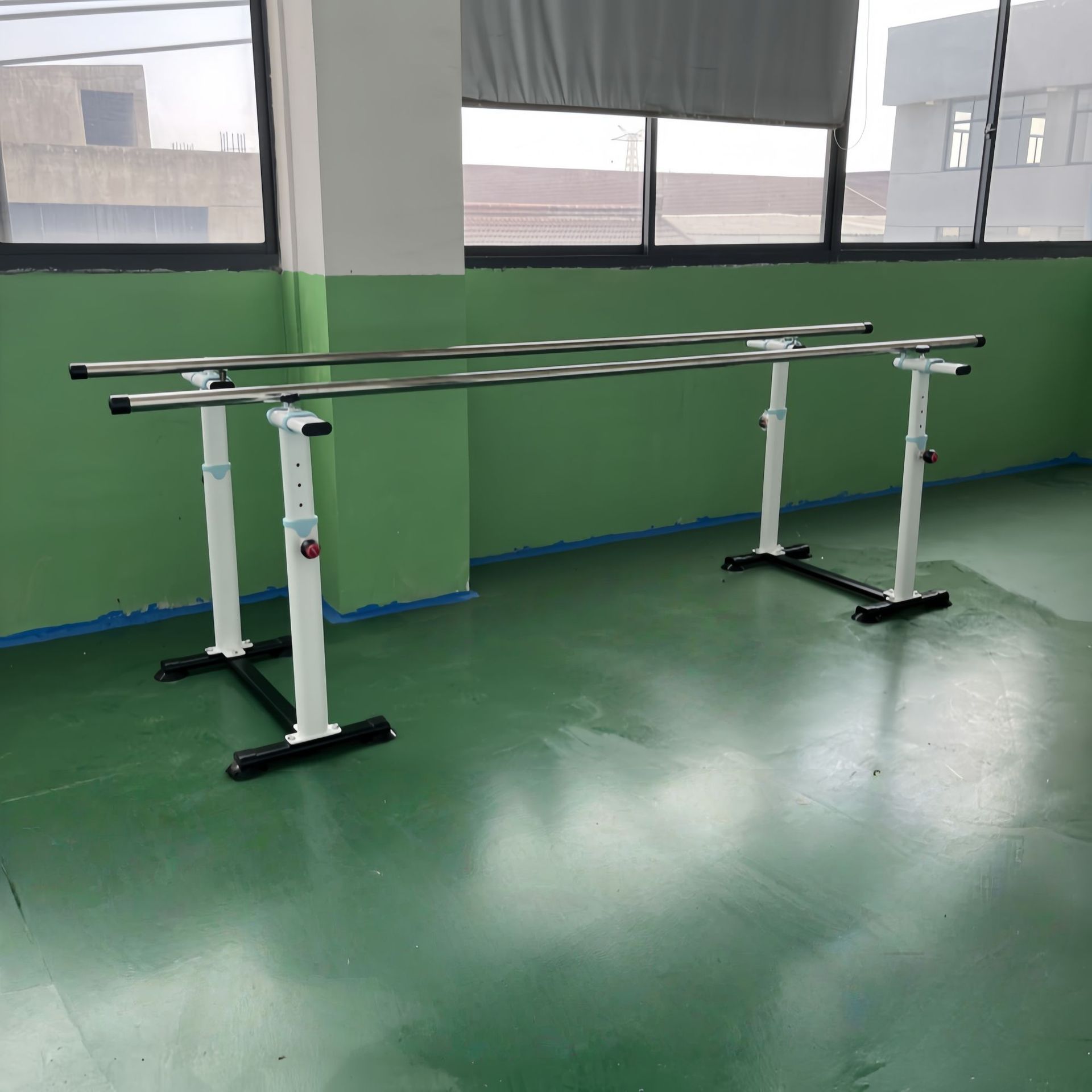 The latest parallel bar 2 meters