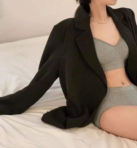 Japanese and Korean style oxygen girl plain bralette without steel wire micro-business set underwear panties removable backless bra for women 