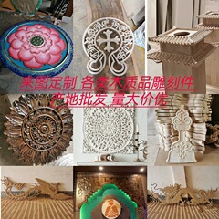 木造の彫刻工芸品のレリーフ板の彫刻板の背景は手作りの木彫りメーカーの直接販売を飾ります。