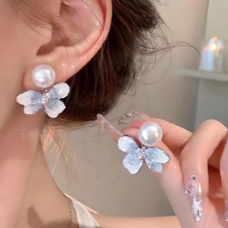 아이스 블루 수련 [귀걸이]