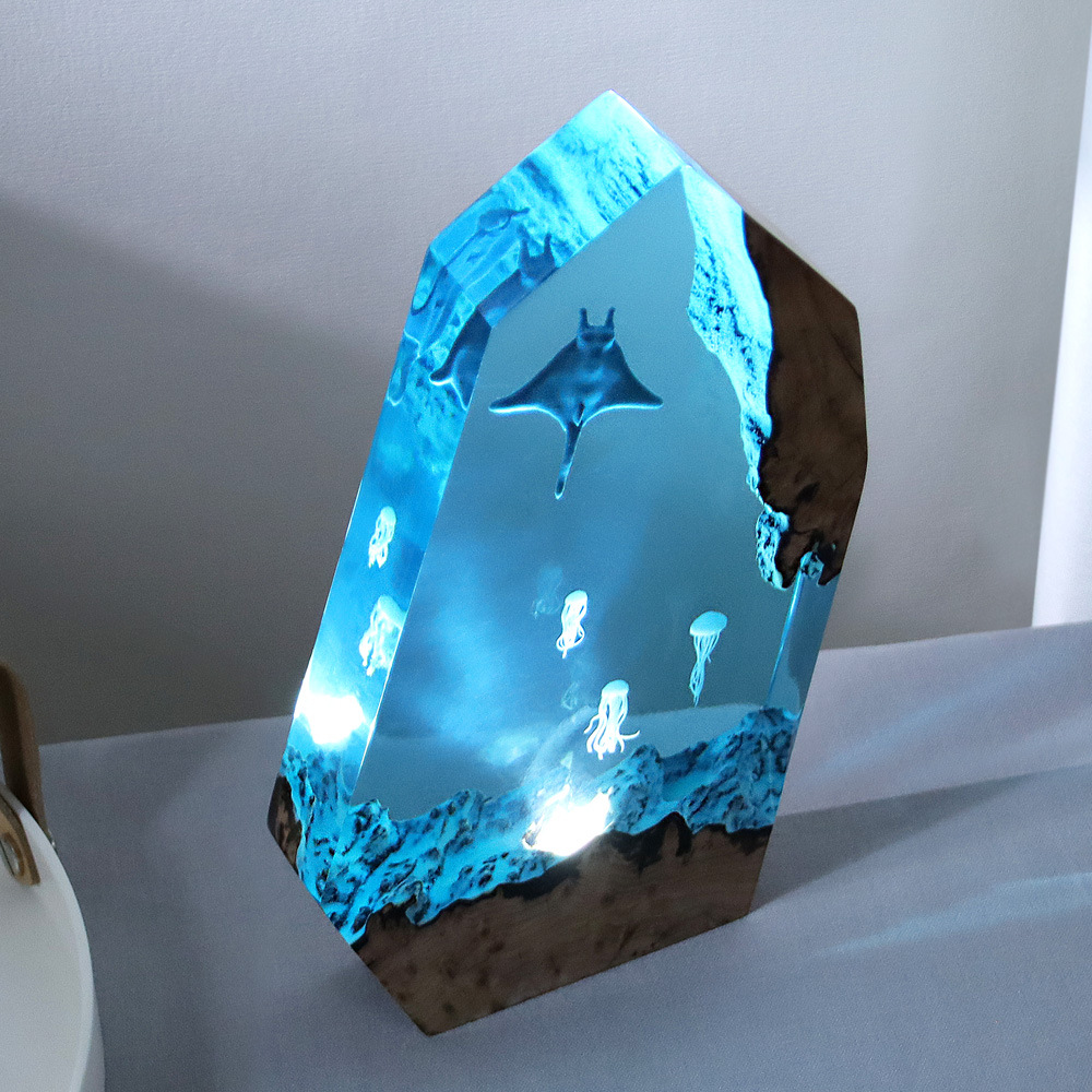 Ocean Cave Jellyfish Diver Dragon Turtle Ornament Lamp Holder Solid Wood Resin Lamp Birthday Gift Decoration Led Lamp